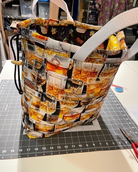 EAAF6C36-BC52-41EE-B476-8A29376051C6.jpg <# alt text #>